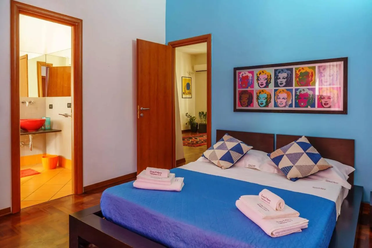 Amocatania Apartment 0*, Katanya İtalya