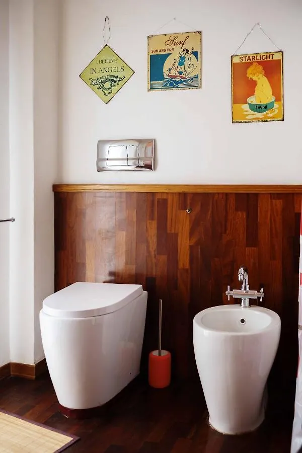 Amocatania Apartment 0*, Katanya İtalya